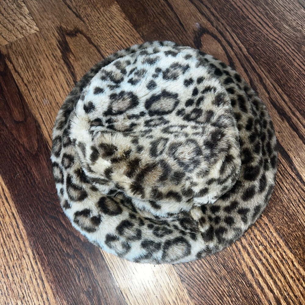 GAP Leopard Print Hat - Brown and Black